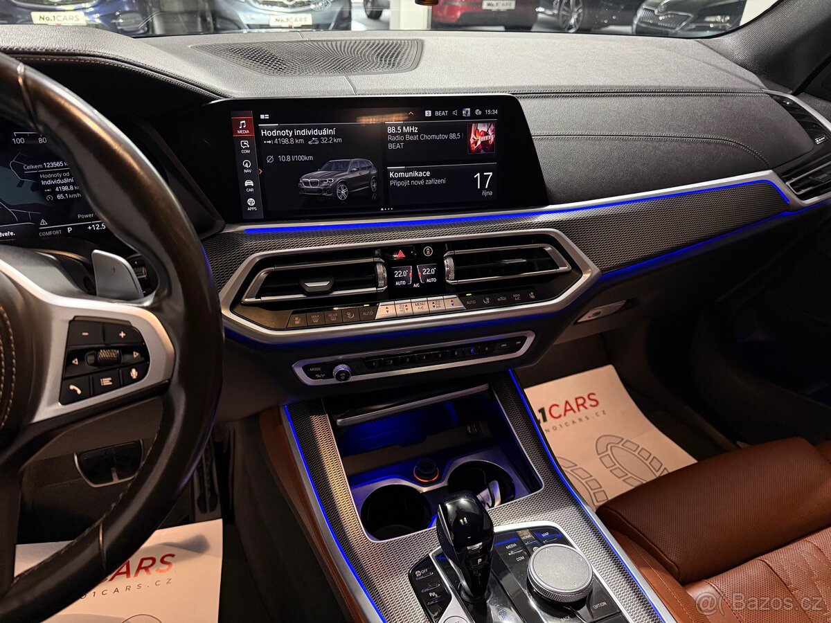 BMW X5 3,0 40i XD M-PAKET LASER TOP - 11