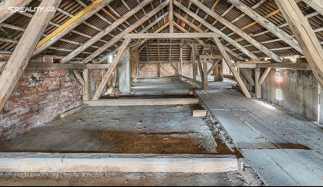 PRODÁM DŮM SEBRANICE - 11