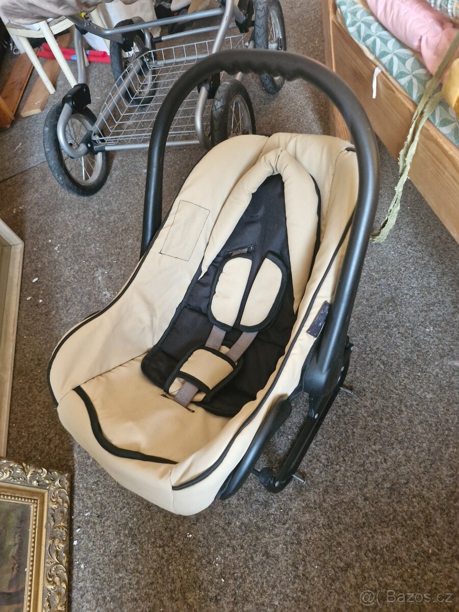 Kočárek trojkombinace - 11