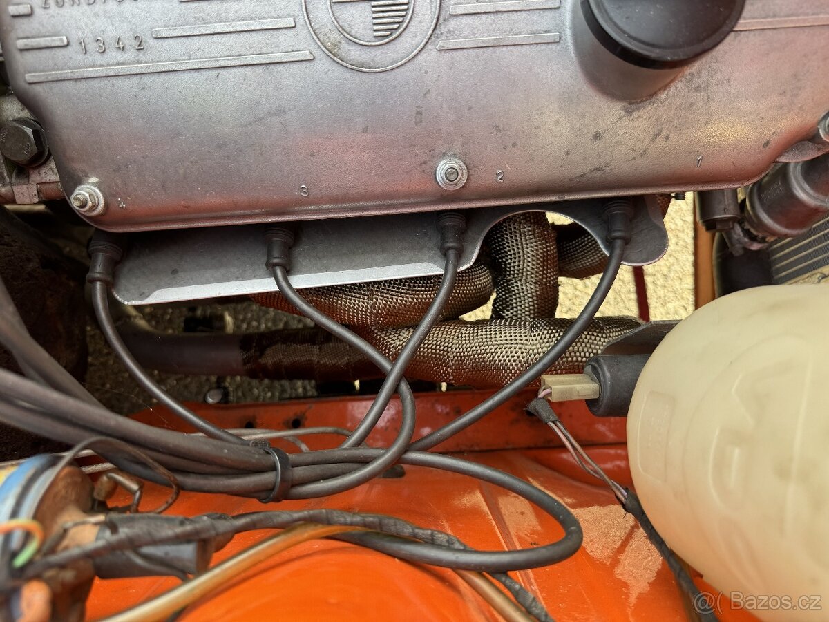 BMW 1602 E10 1974 - 11