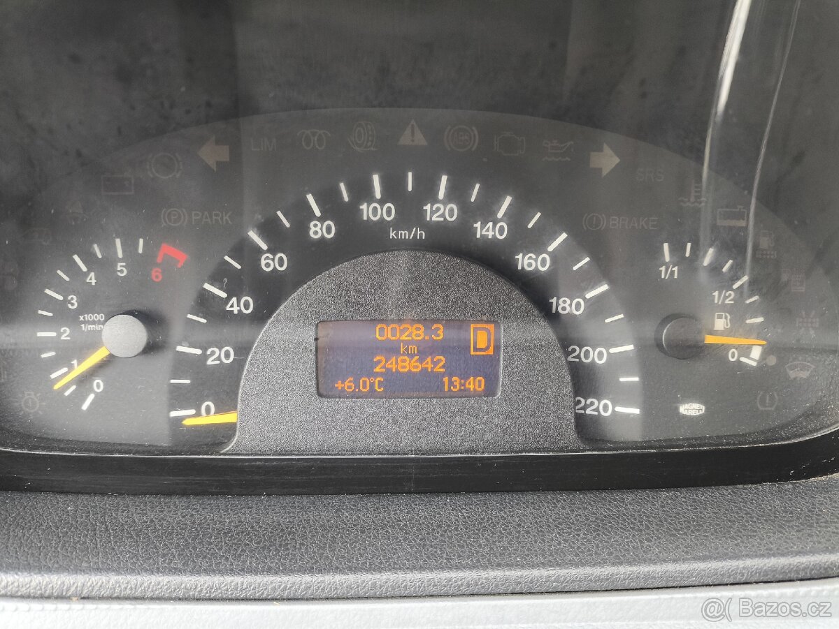 Mercedes Vito/Viano 3.2benzin+LPG 8míst automat - 11