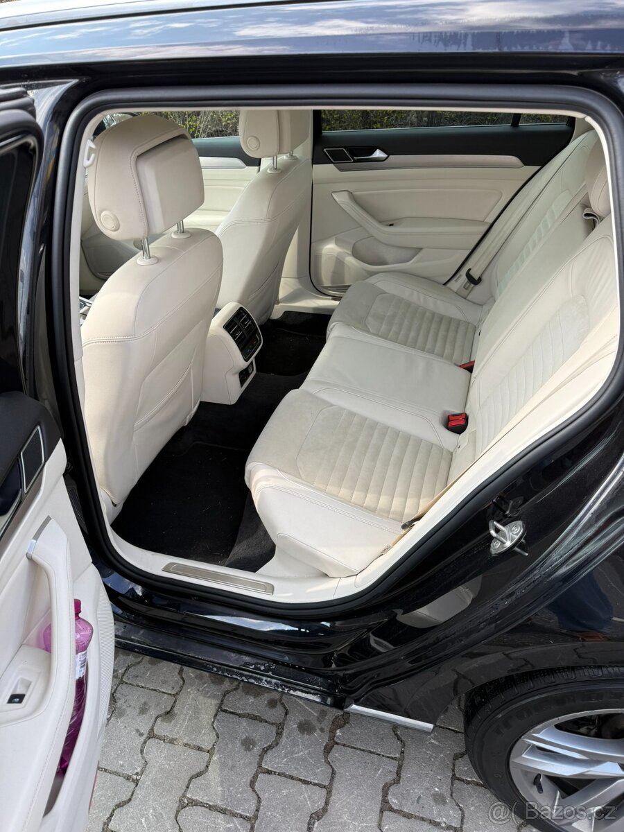 Volkswagen PASSAT 2.0 176KW biTDI 4X4 - 11