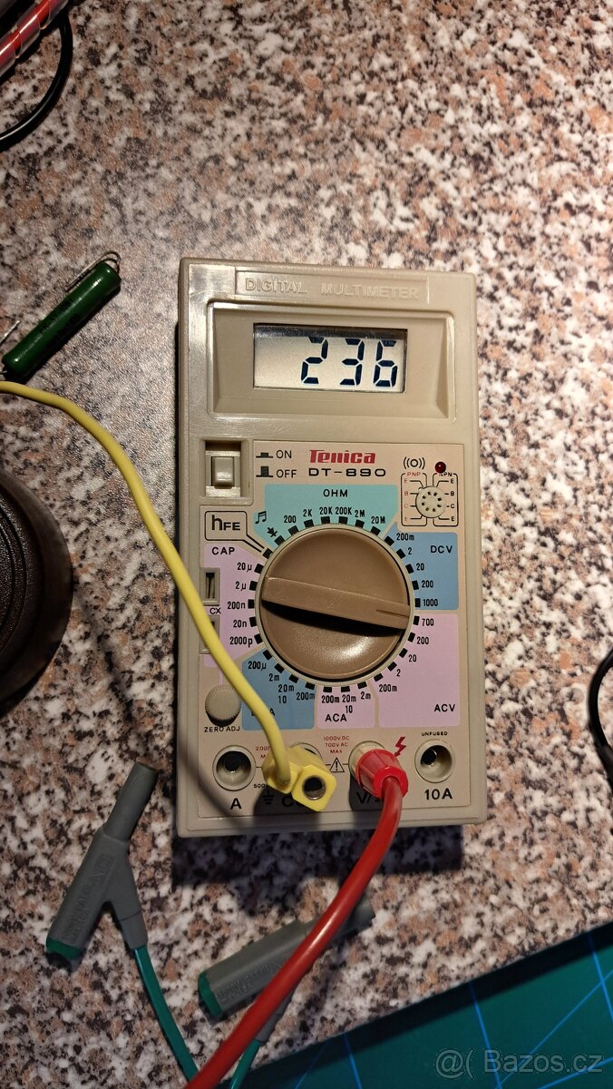 Sbírkový multimetr TENICA (Zhenxing) DT-890 (1990) - 11