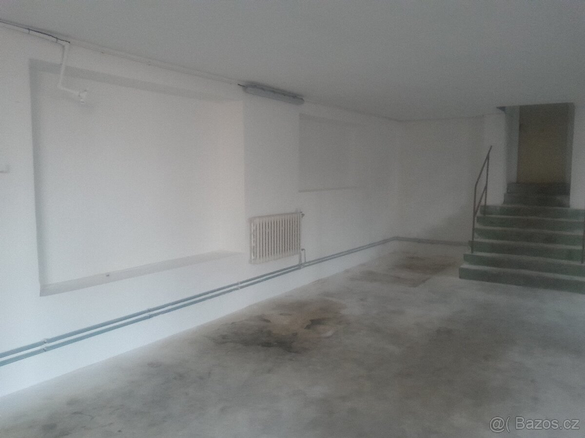 Pronajem dílna sklad hala - 11