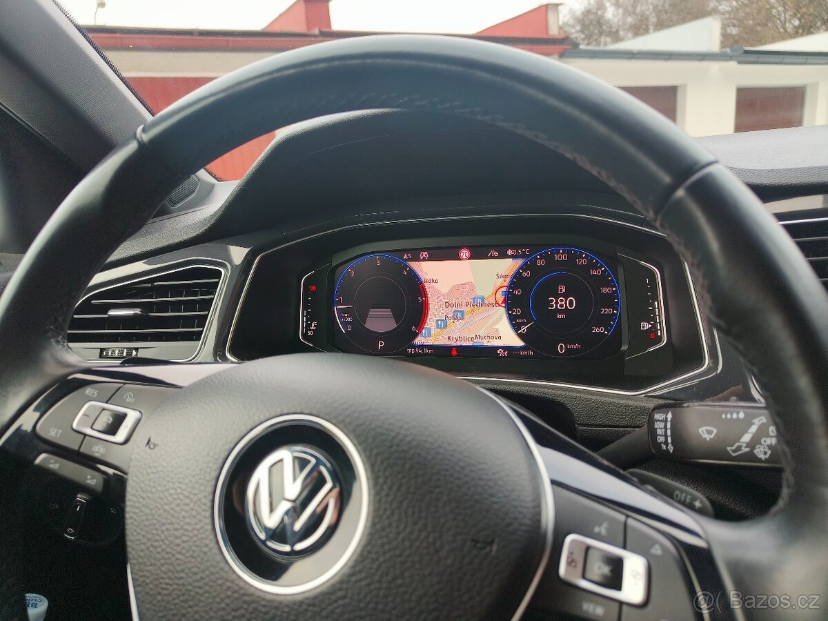 VW T-ROC Sport 4x4 DSG7 Výbava, ALU kola 19 + 17 zimní - 11