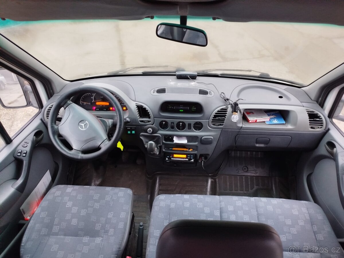Mercedes Sprinter 413CDi 20+1 - 11