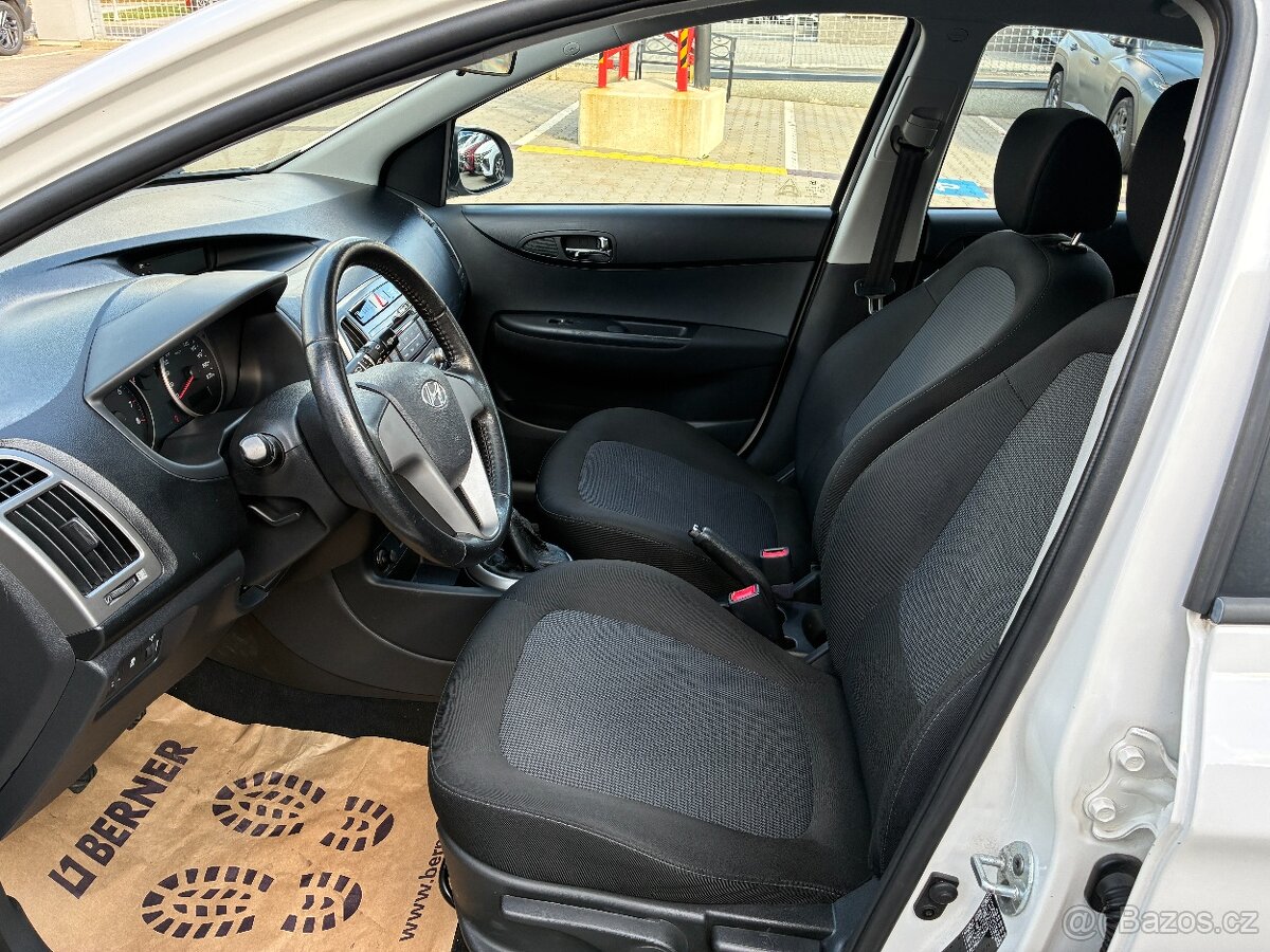 Hyundai i20 1.2i 63kW KLIMA ČR PLATNÁ STK - 11