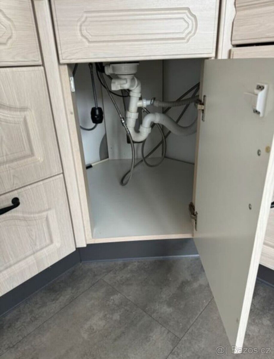 Venkovská kuchyňská linka s vestavěnými spotřebiči,5627 - 11