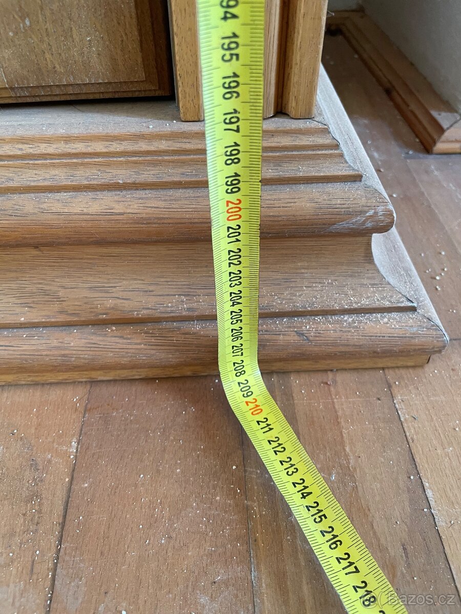 Obývací stěna / dvířka - 11