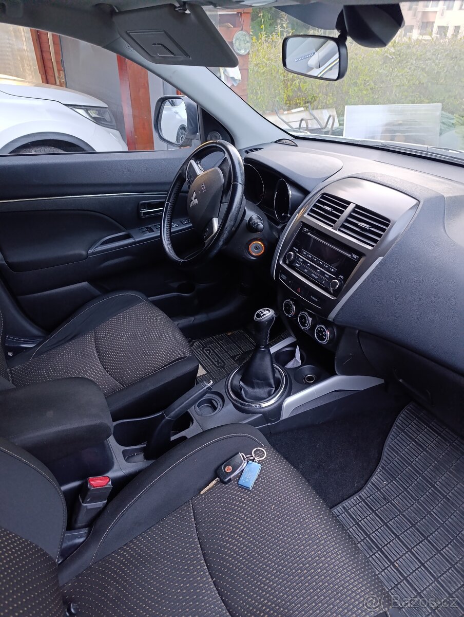 Mitsubishi ASX, 1,6 benzín,86kw,2013,165000km - 11