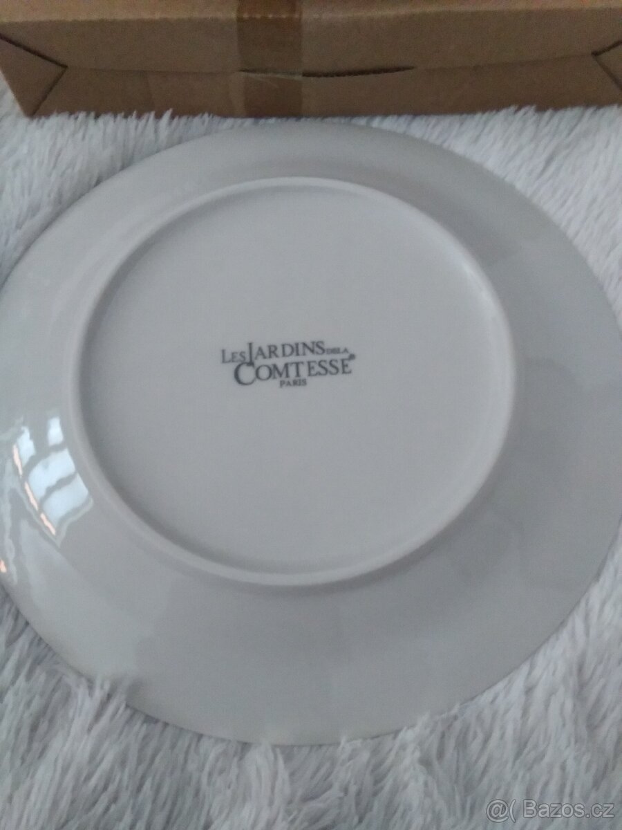 Piknikový koš, Les Jardins de la Comtesse - 11