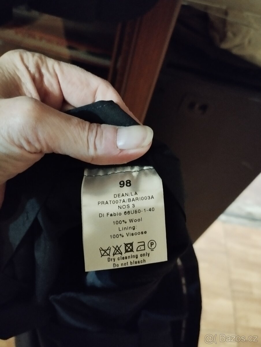 Obleky a košile - 11