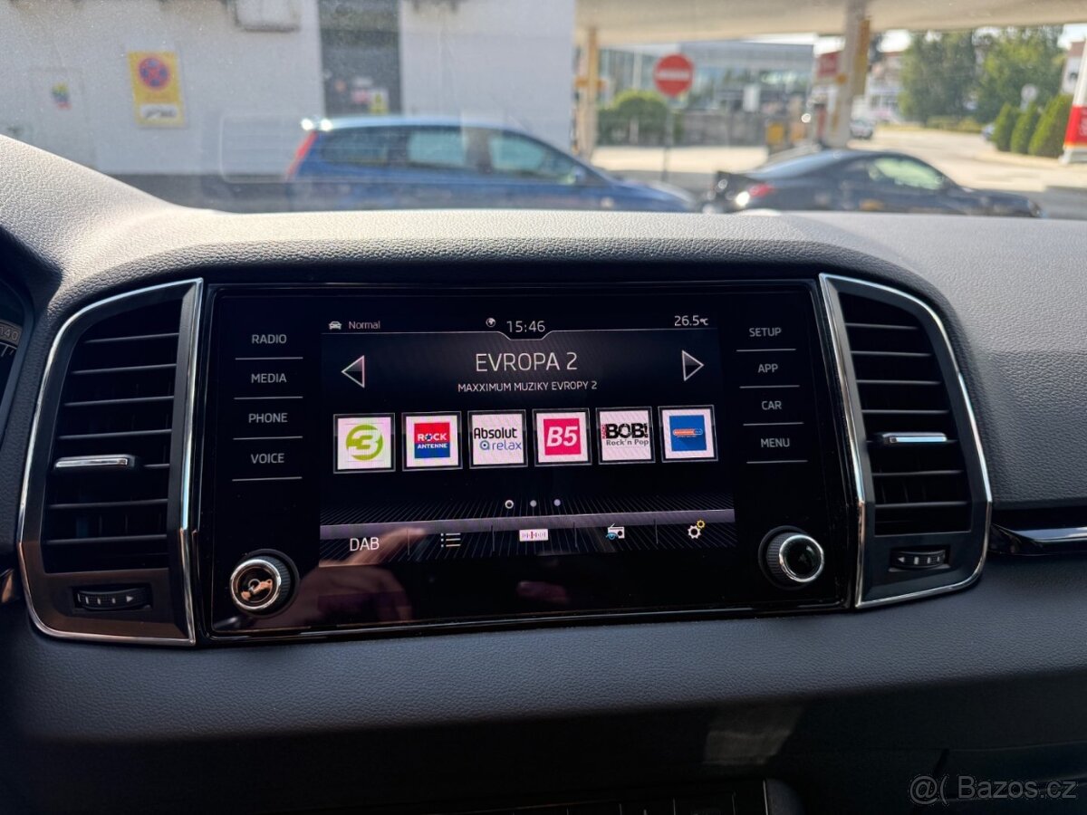 Škoda Karoq TSI Style • 6/2020 • 110 kw • Webasto • Tažné - 11