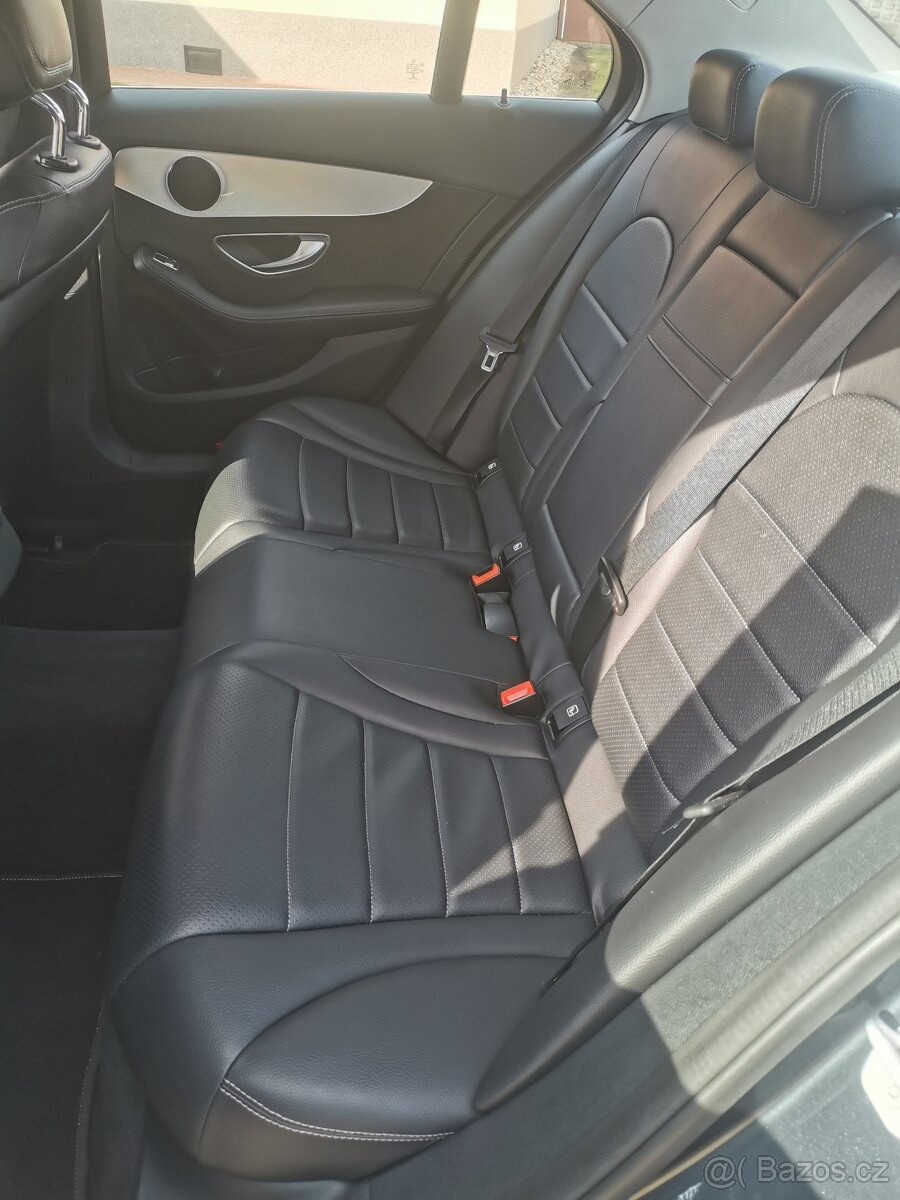 Mercedes Benz třídy C w205 - 11