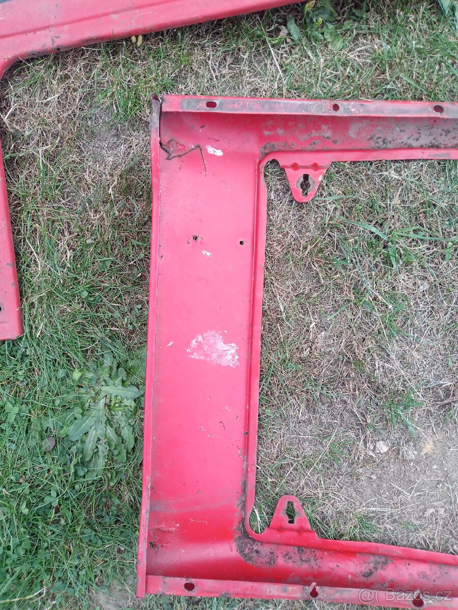 Predni plechy zetor - 11