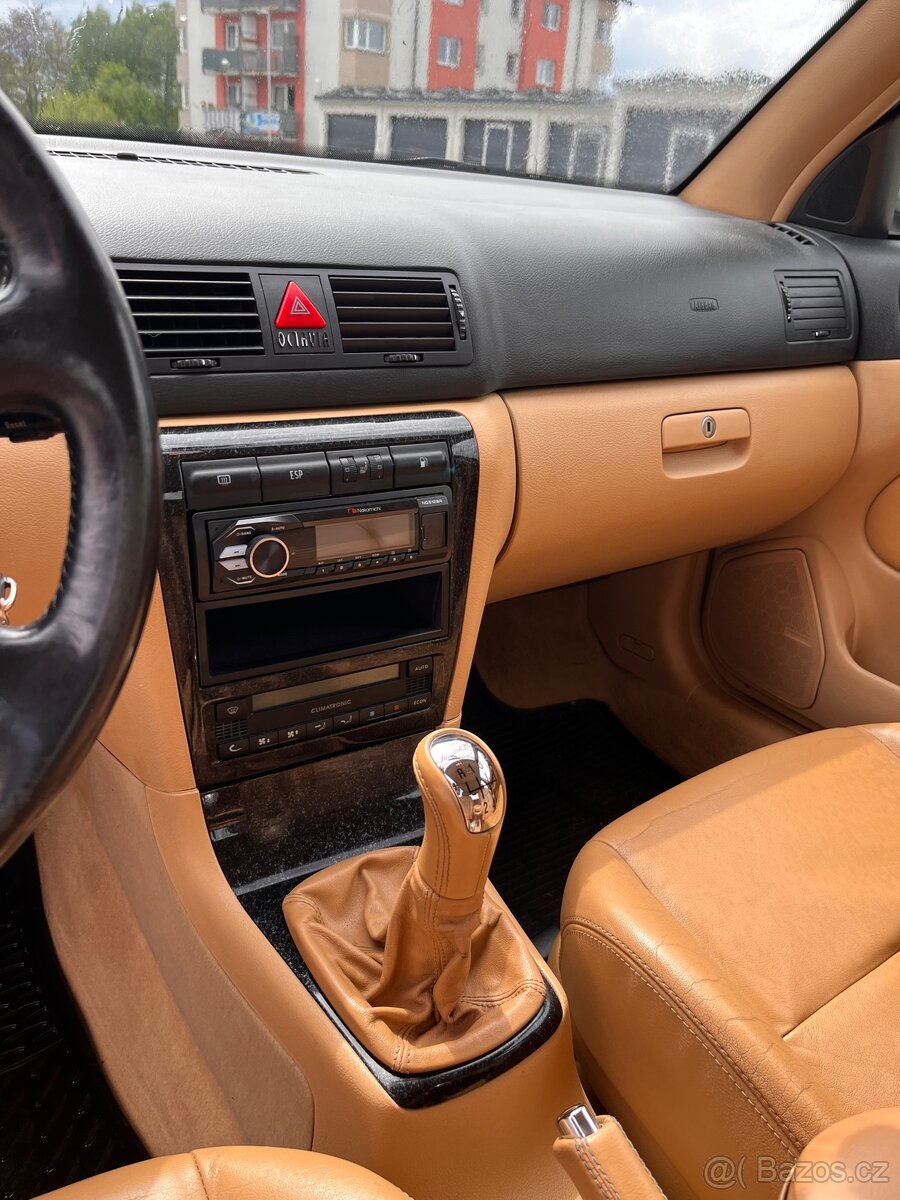 Škoda Octavia 1.9 tdi 81 kW L&K - 11