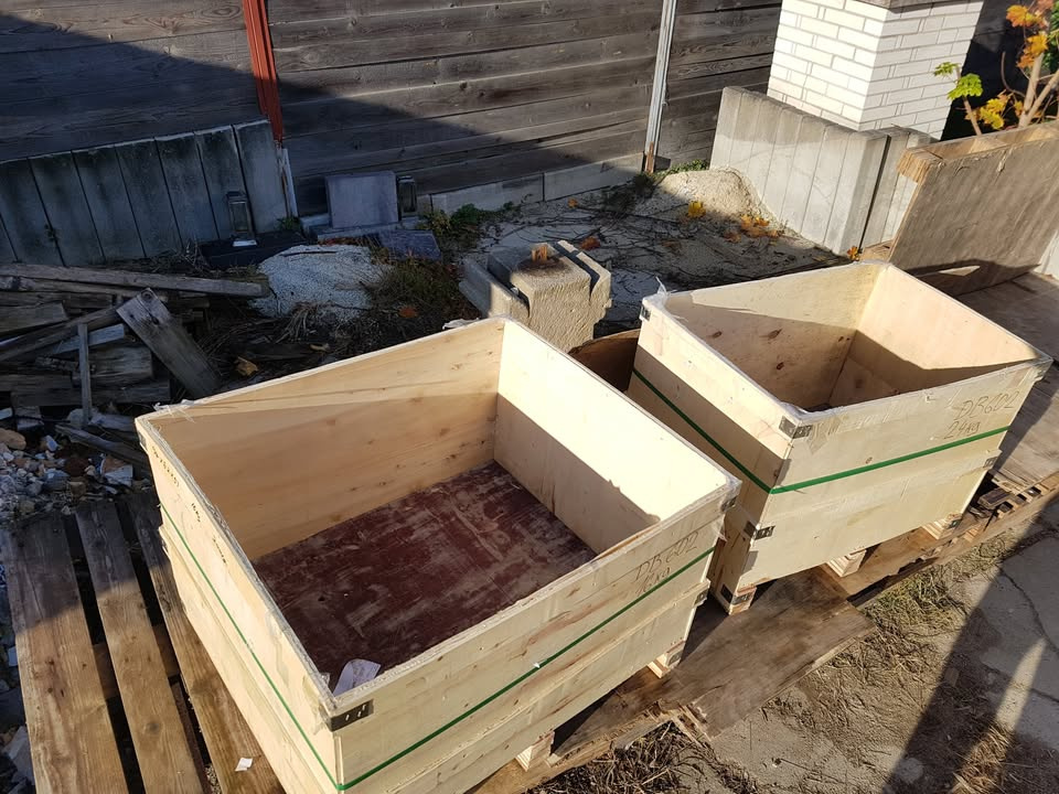 Bedny na skladování čehokoliv - 11