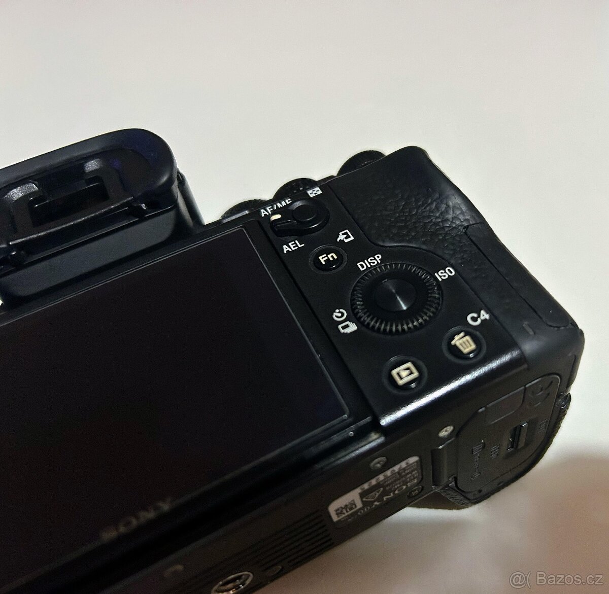 Sony Alpa a7II tělo - 11