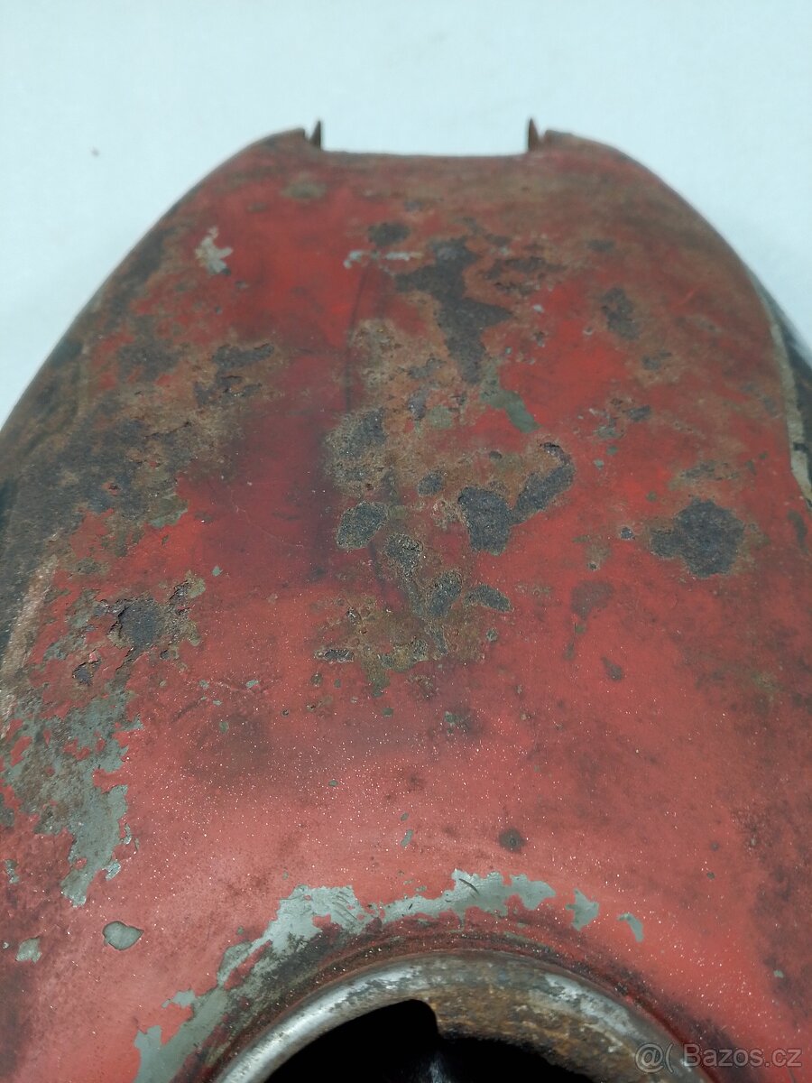 ČZ 125C 150C NÁDRŽ ORIGINÁL - 11