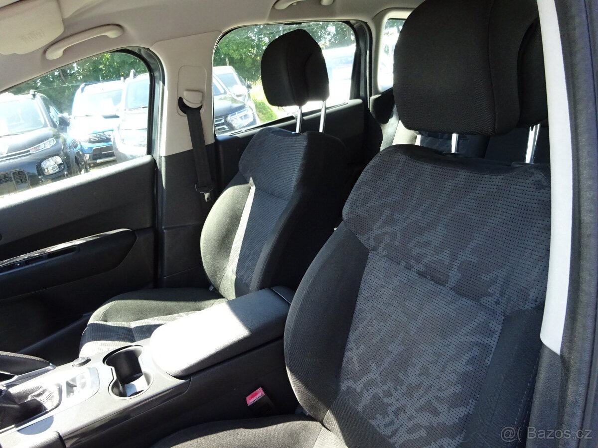 Peugeot 3008 1,6 HDI - 11