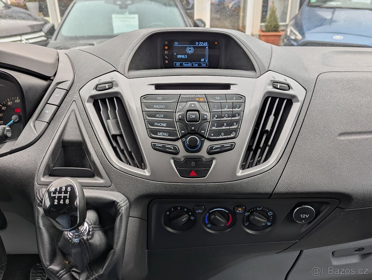 Ford Transit Custom 2.2 TDCi 8 MÍST, TEMPOMAT, PDC - 11