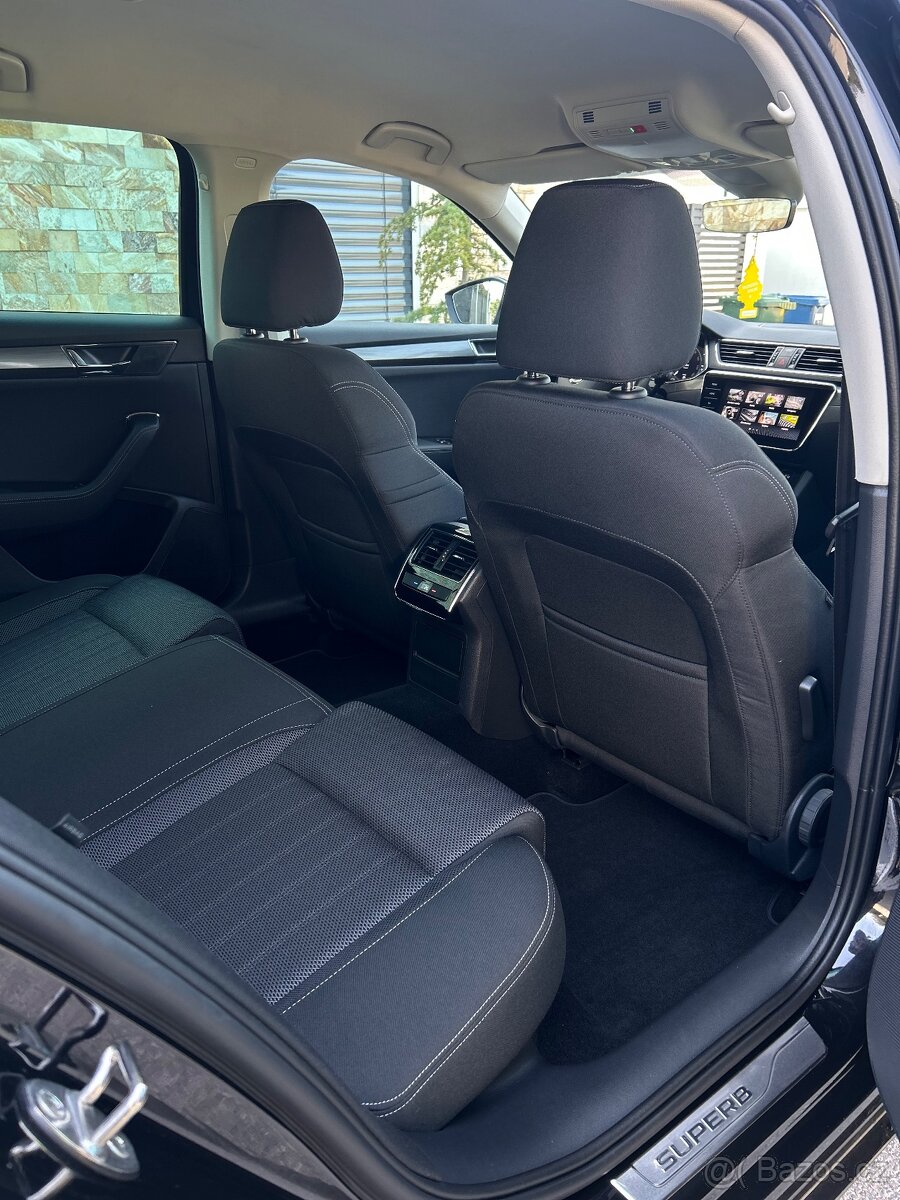 Škoda Superb 3 combi 2.0 TDi DSG - 11