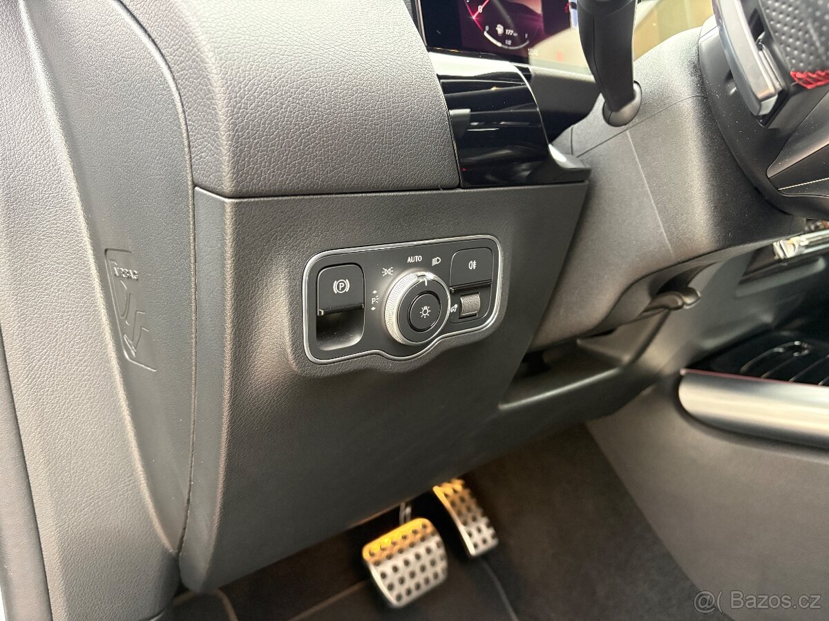 Mercedes-Benz GLA 200d/AMG paket/ČR-2. maj./r. 2024/záruka - 11