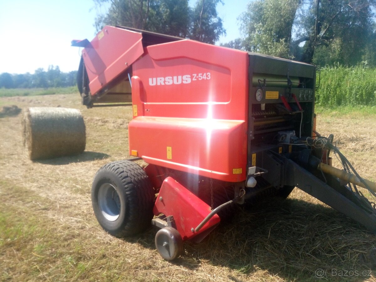 lis na kulaté balíky ursus z 543 - 11