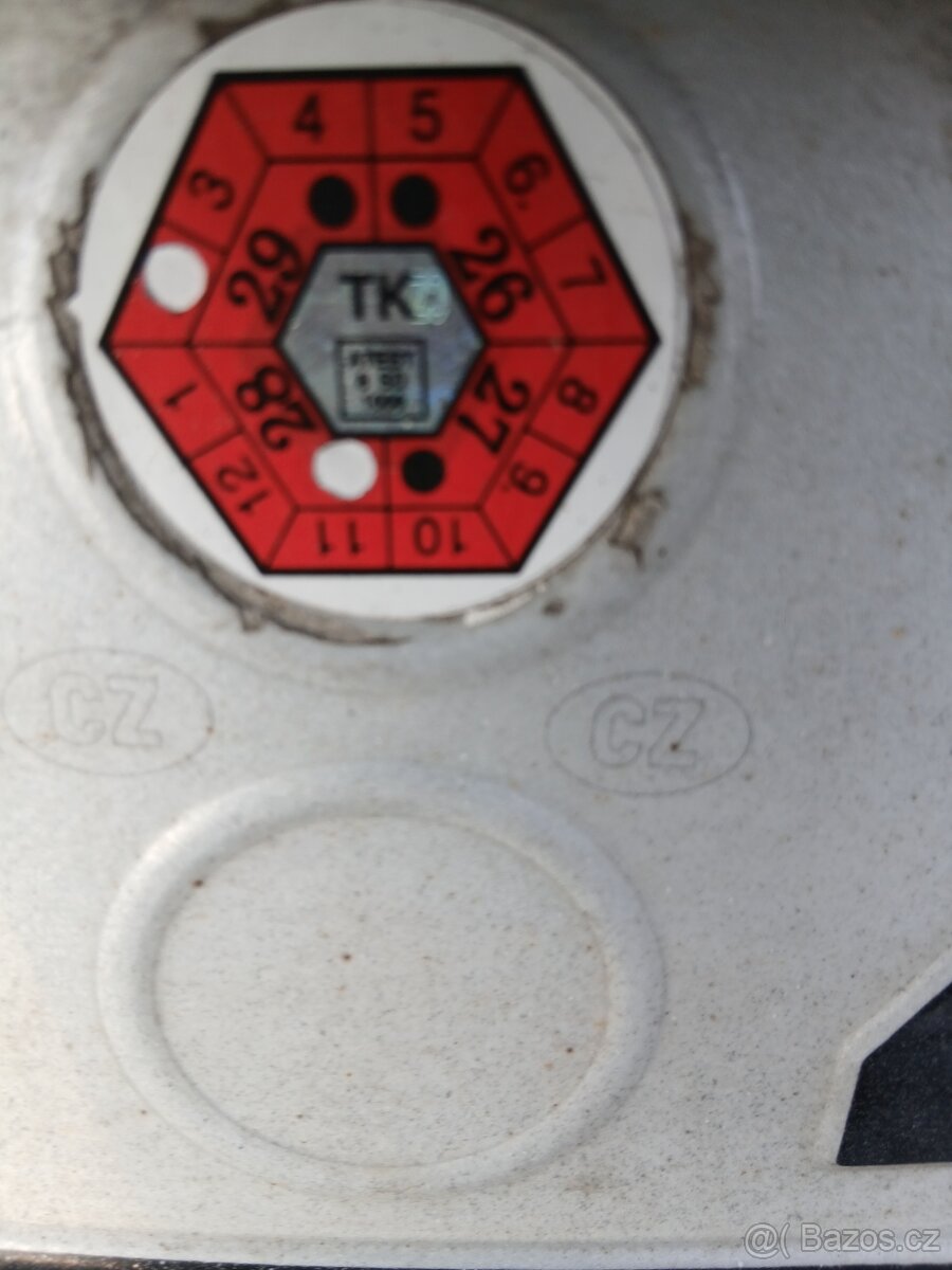 Volkswagen golf IV - 11