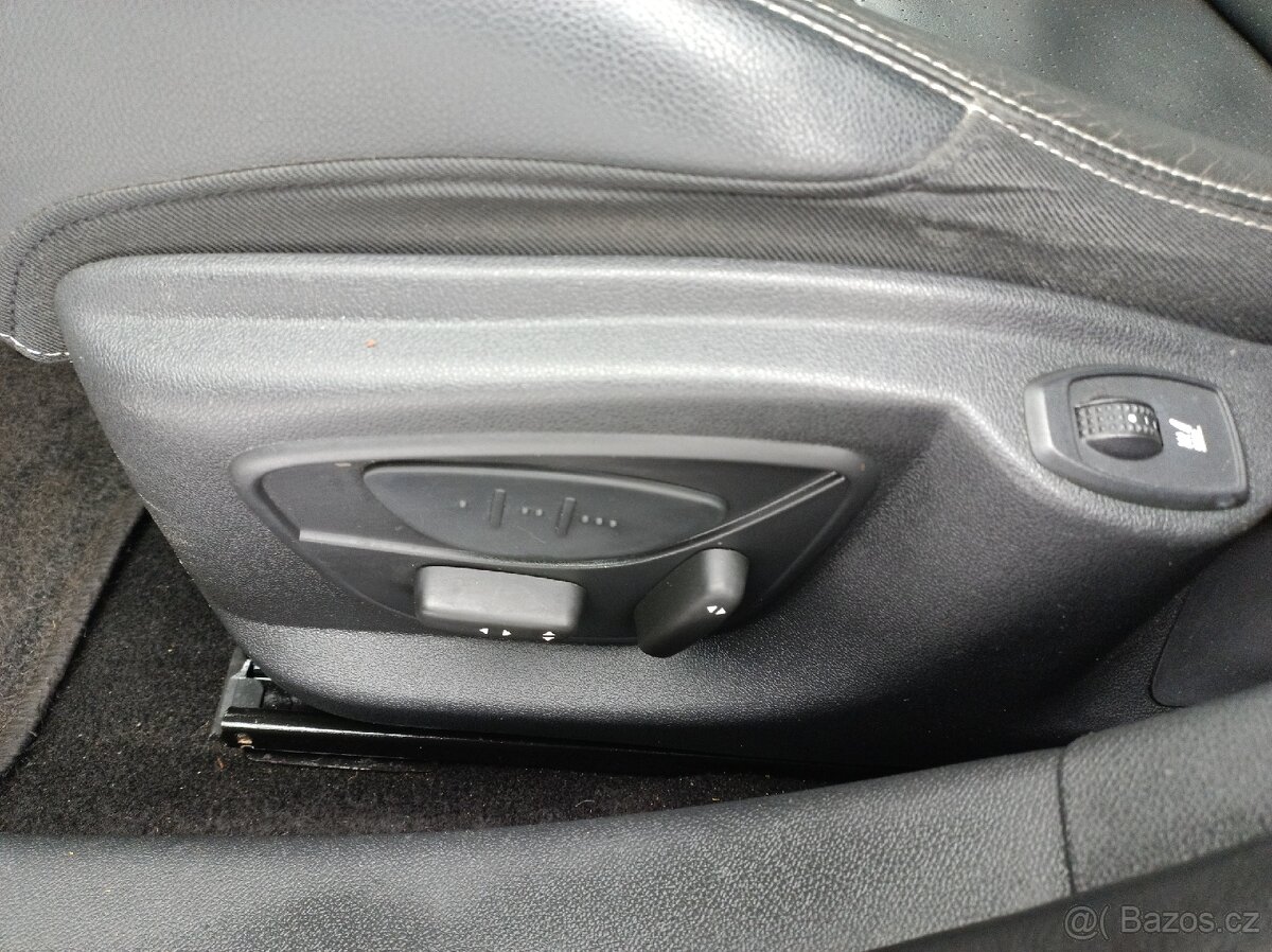 Renault Megane 2.0DCi automat - 11