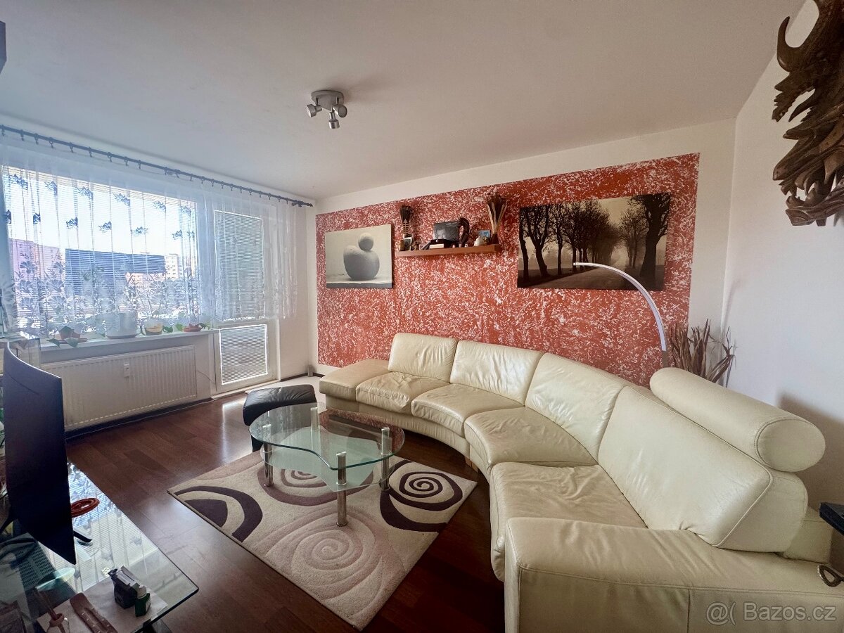 4+1 Studentska, Jirkov - 11