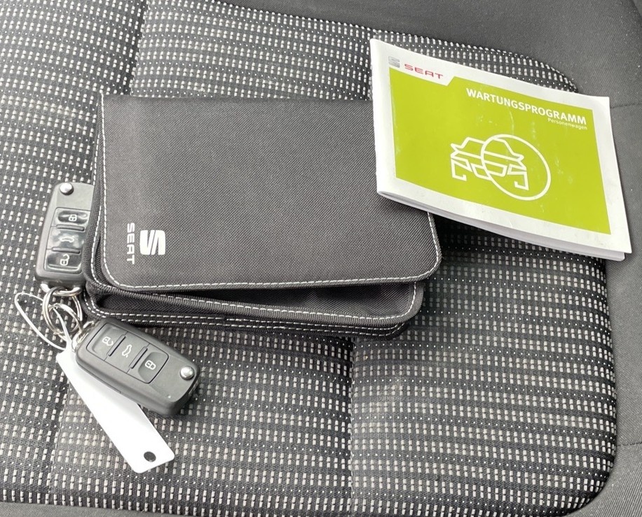 Seat Alhambra Style 2.0 TDI 110KW 2 maj serv kniha 7 míst - 11