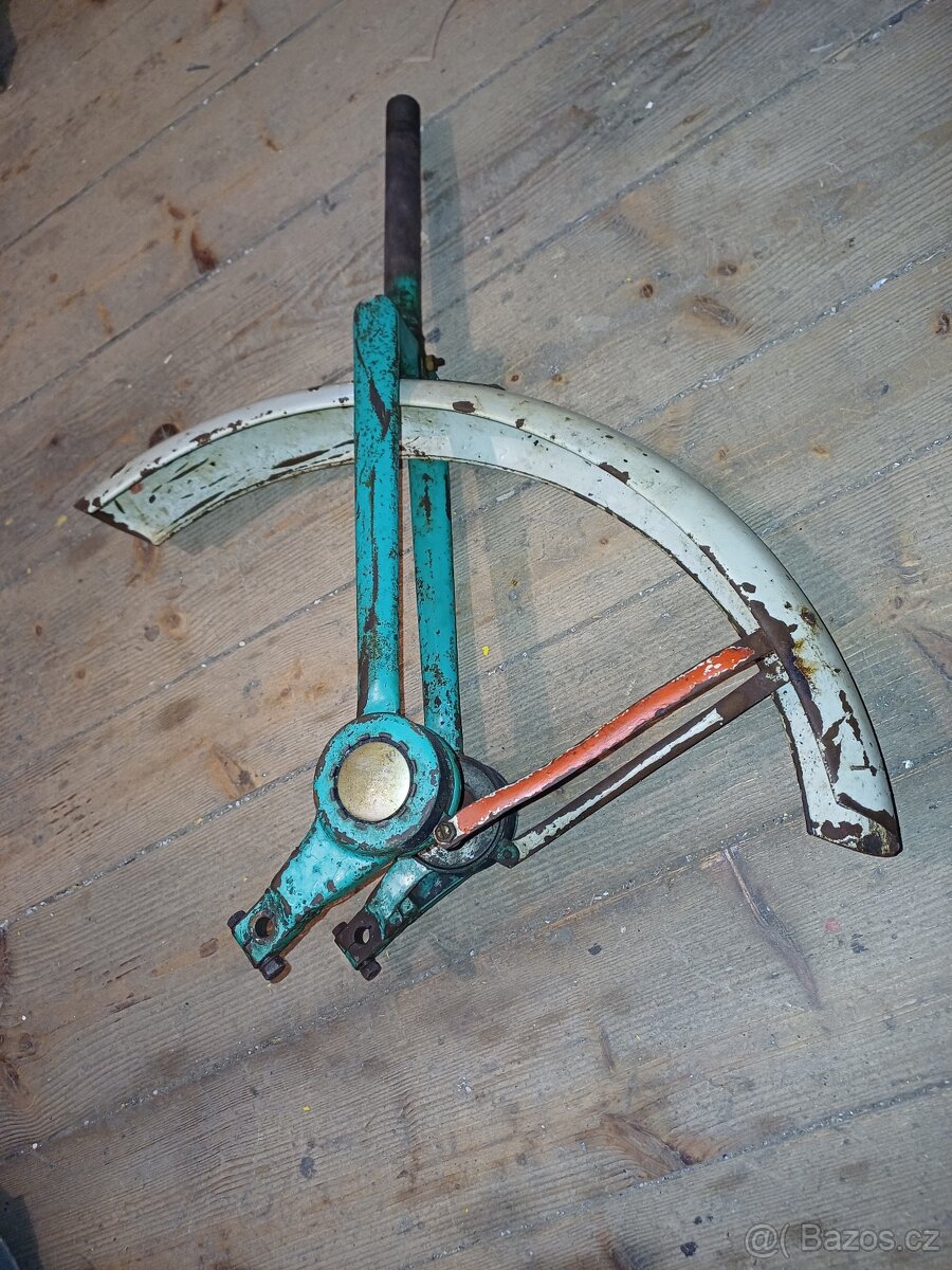 Stadion S1,S11,Puková vidlice,vidlice smrti,moped - 11