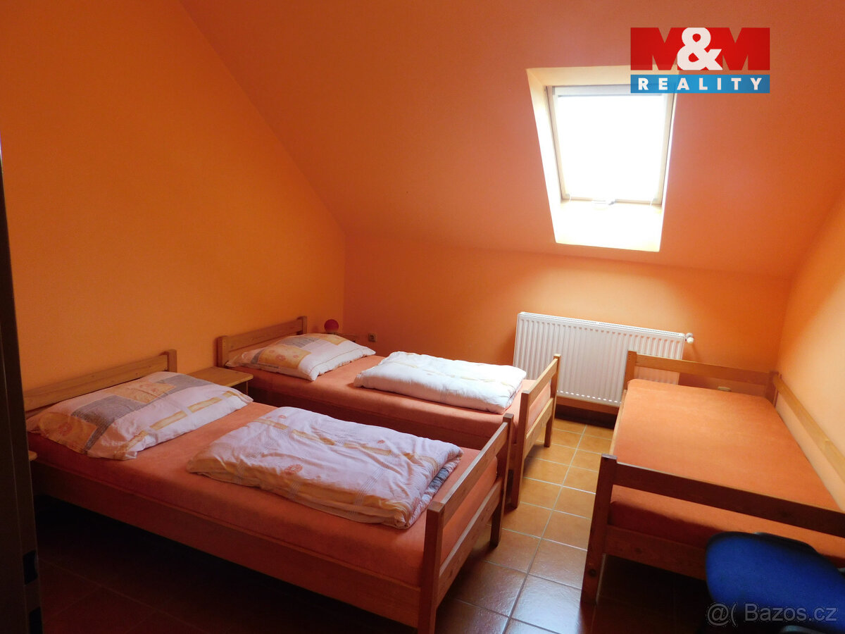 Prodej dvoupodlažního domu Březí u Mikulova - 11