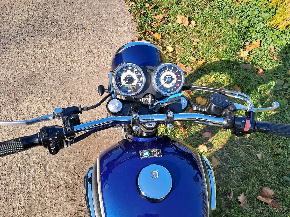 Kawasaki W 800 - 11