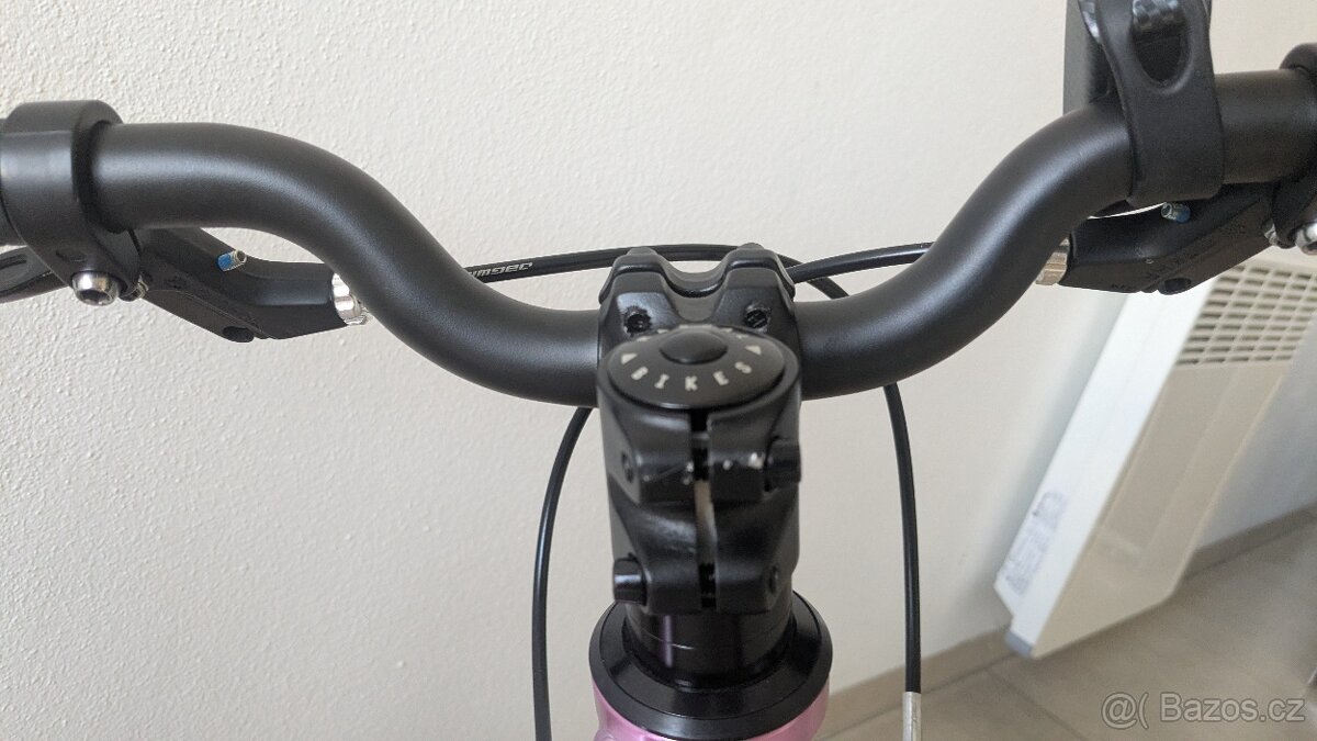 Prodám dětské kolo Rascal 16 - Raspberry - 11