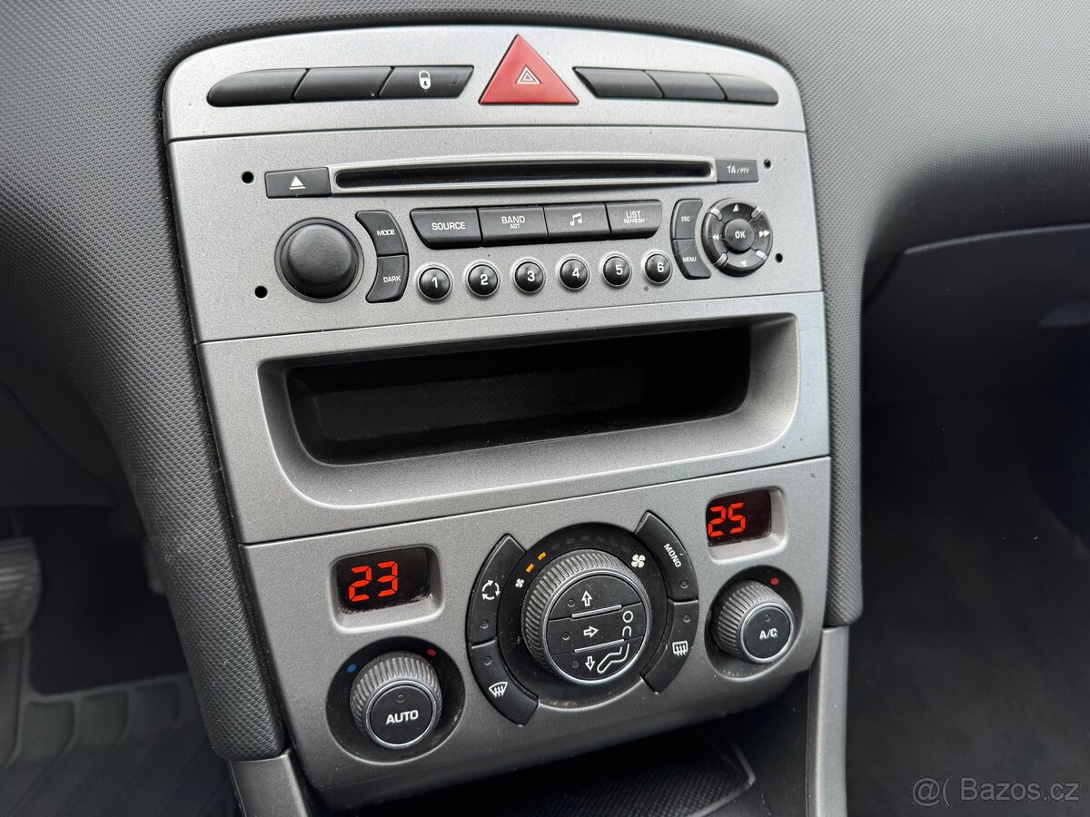 Peugeot 308sw panorama - 11