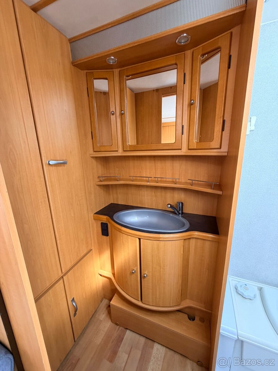 Karavan - 11