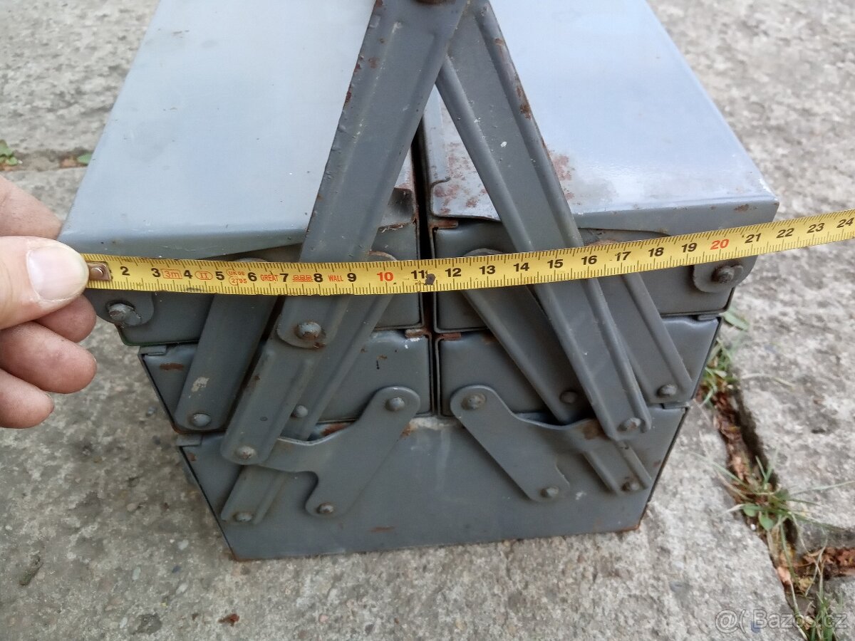 Bedna na nářadí - 11