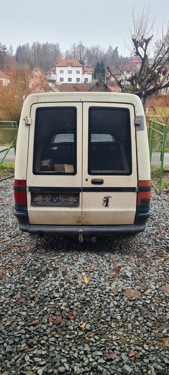 Felicia Pickup LX 1.9D - 11