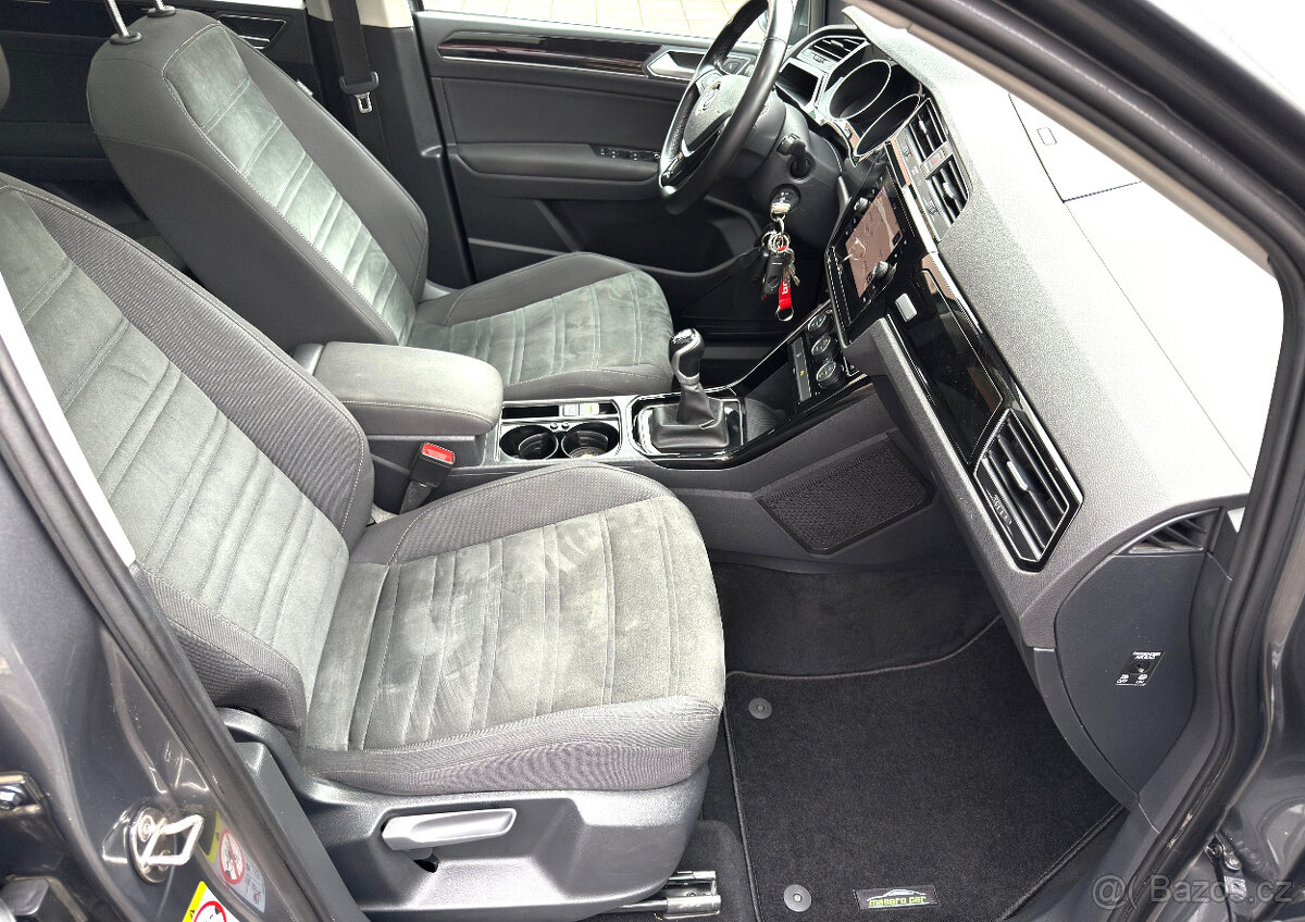 Volkswagen Touran, 2.0TDI,110kw,HIGHLINE,2019 - 11