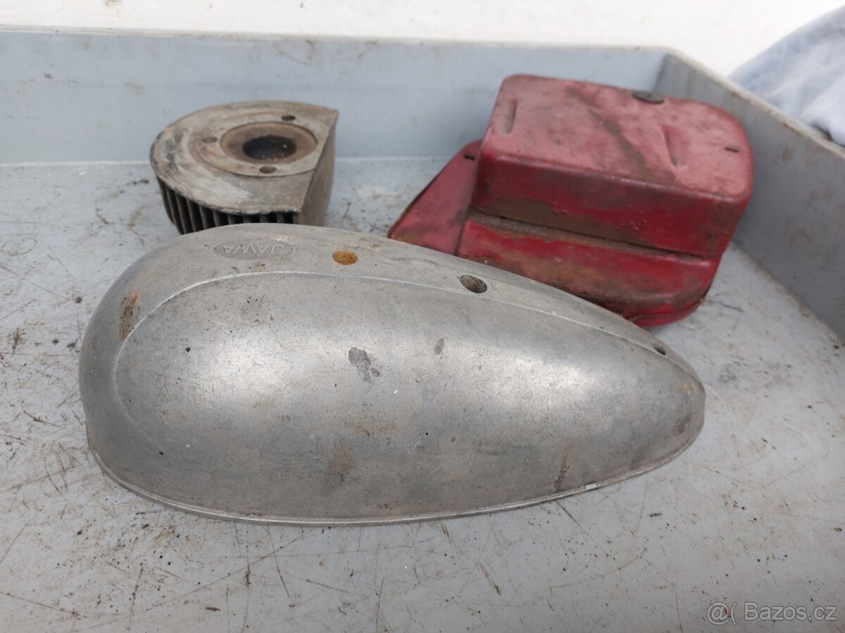 Jawa 350 viko, hlava a baterkovy kastlik - 11