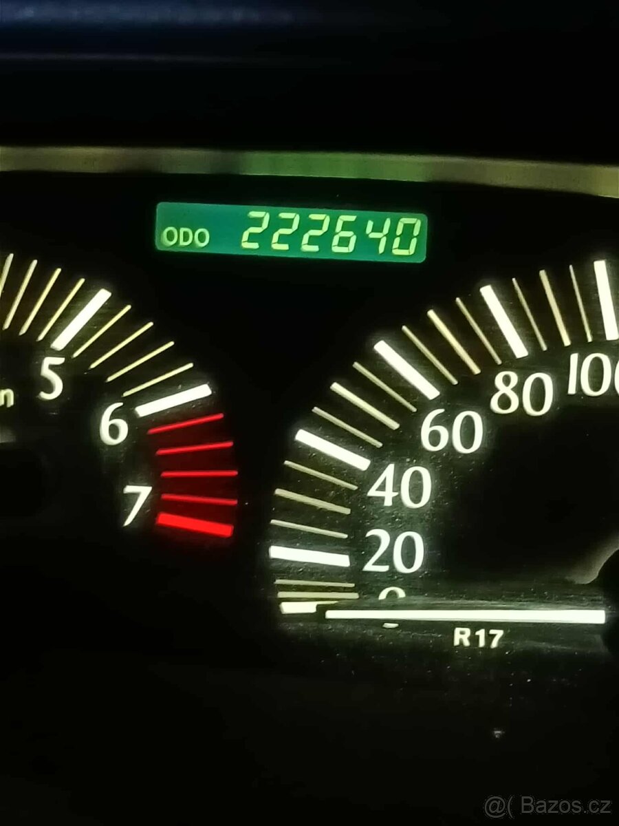 Previa 2.4 benzín 115 kw - 11