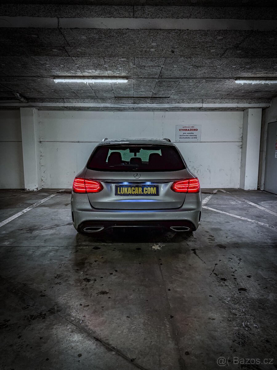 MERCEDES C KLASS 220d AMG 4Matic - 11