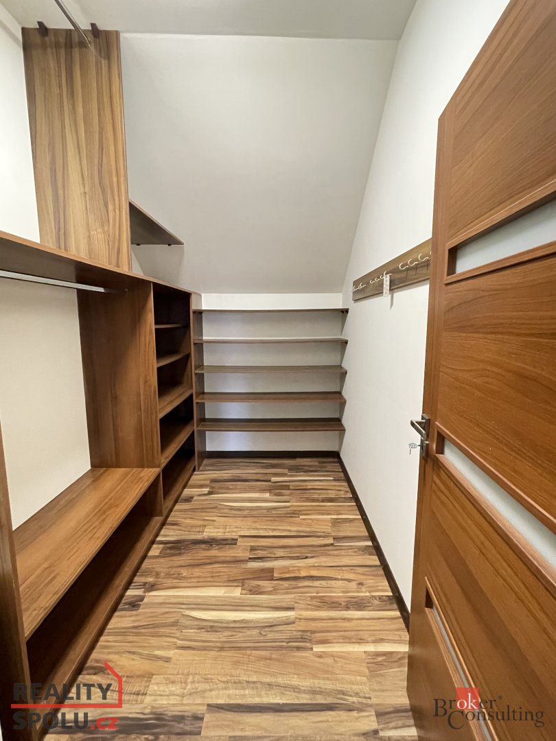 Prodej, byty/2+kk, 73.9 m2, Špálova 145/20, Přívoz, 70200 Os - 11