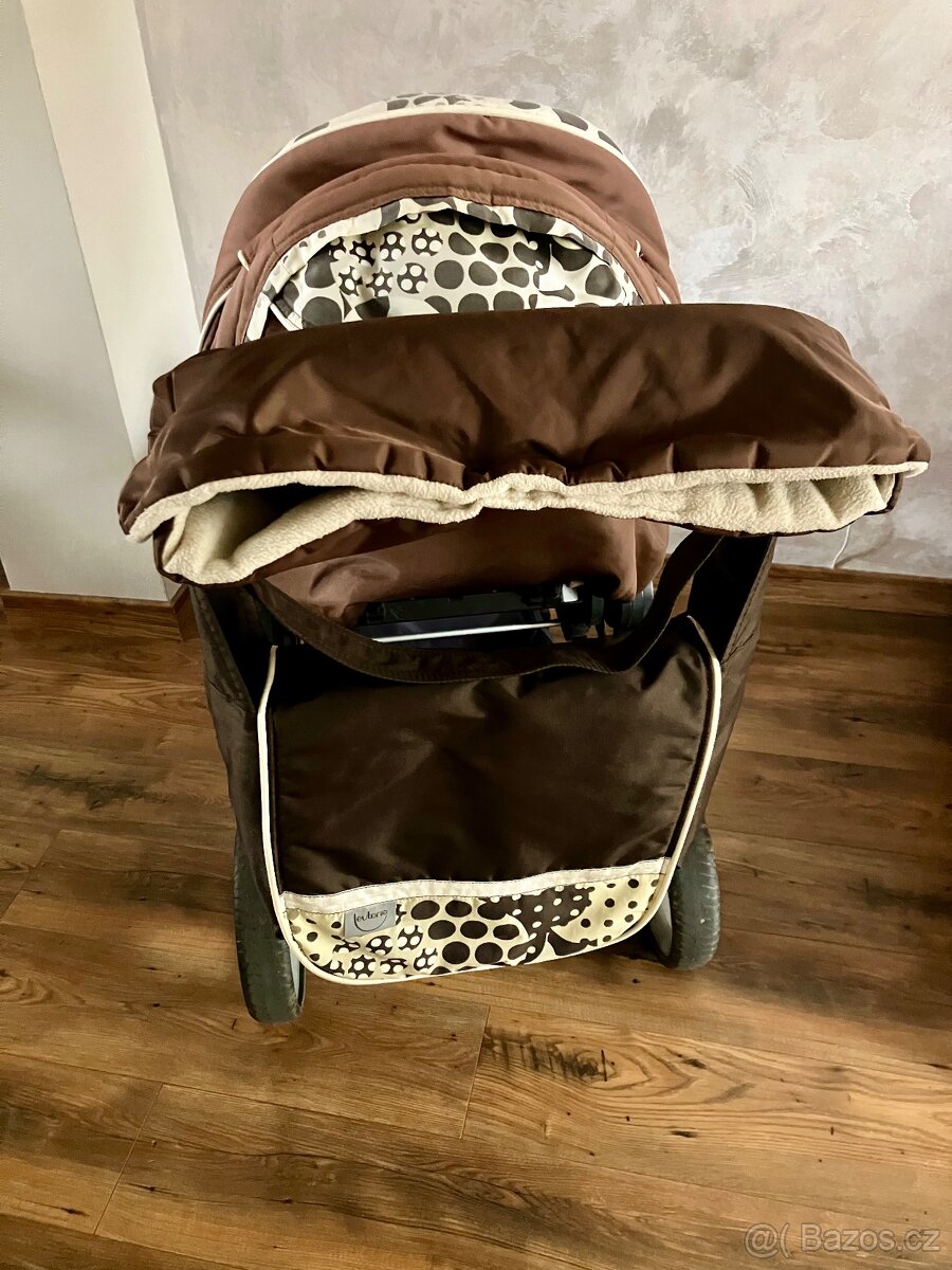 Kočárek Teutonia - 11