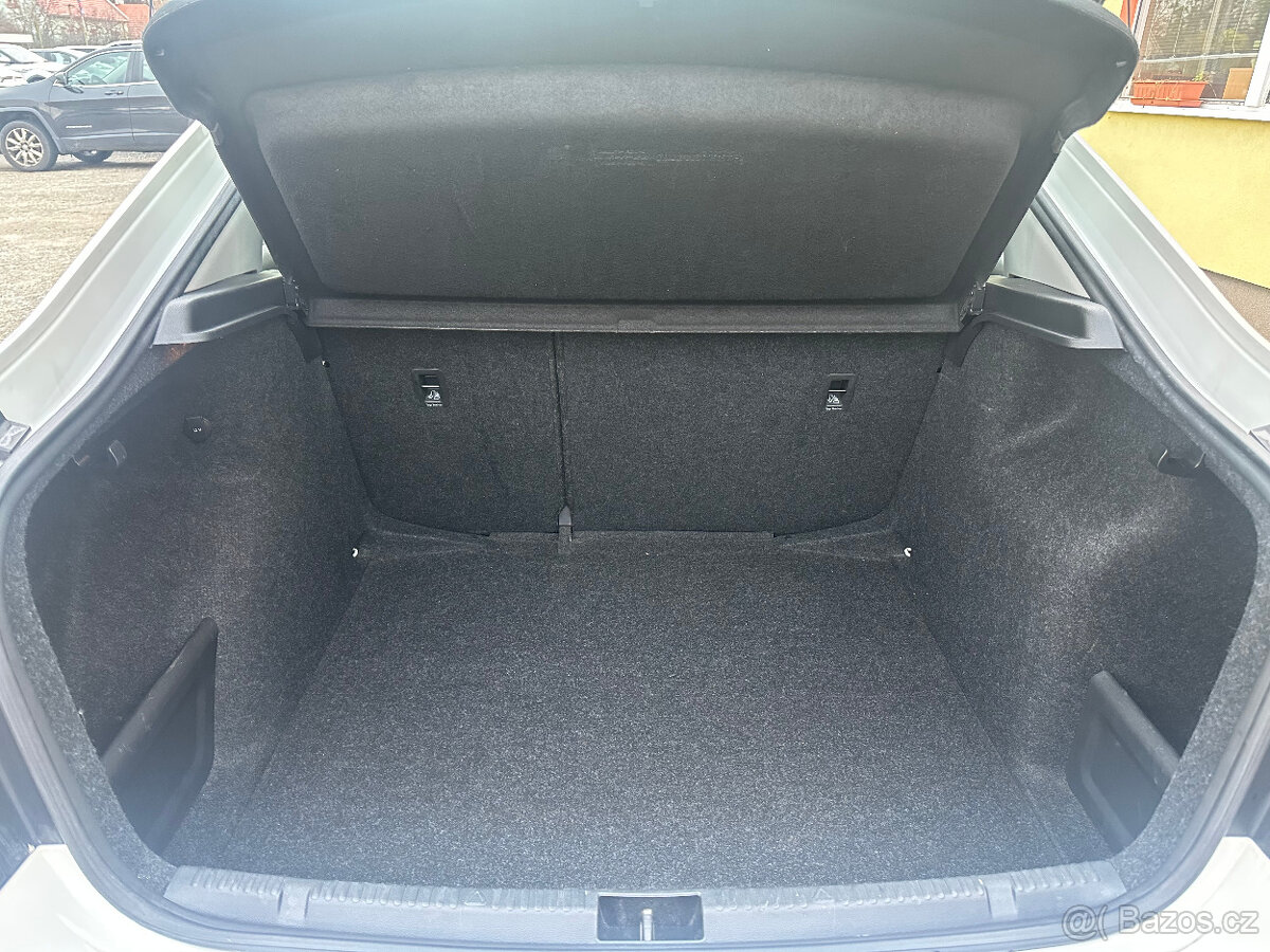 Škoda Rapid 1.4 TSI DSG/1MAJ/CZ/DPH/Výhřev - 11