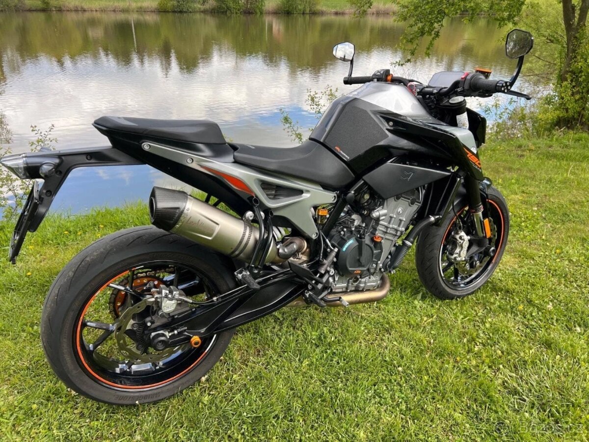 KTM 790 Duke - 11