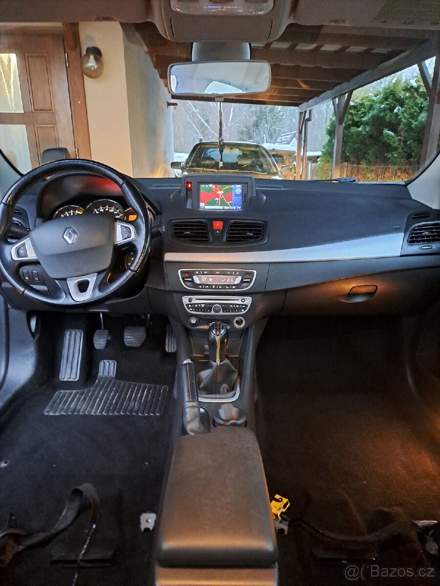 Renault fluence - 11