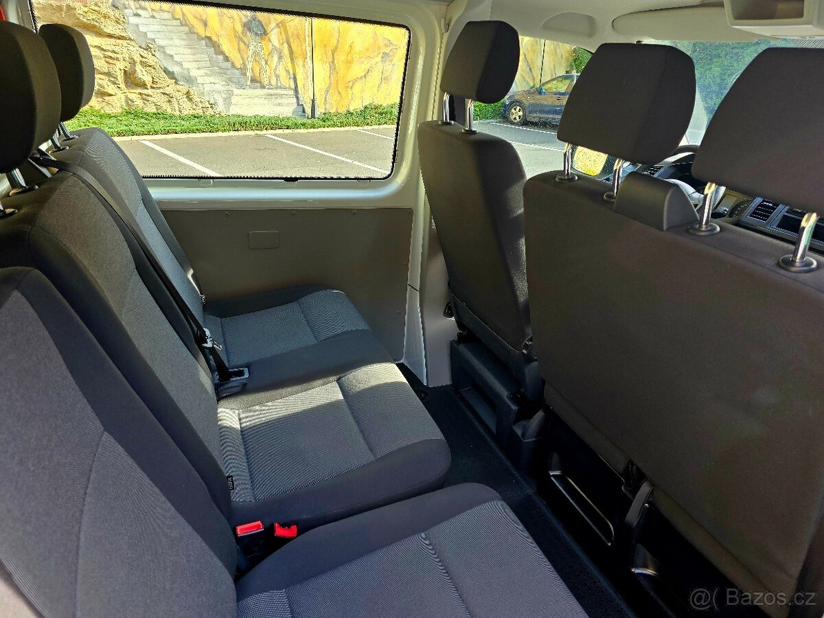 Volkswagen Transporter T6, 2017, 2.0 tdi, 9 míst, 1.majitel - 11